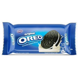 Cadbury Oreo Original Vanilla Flavoured Chocolatey Sandwich Biscuits